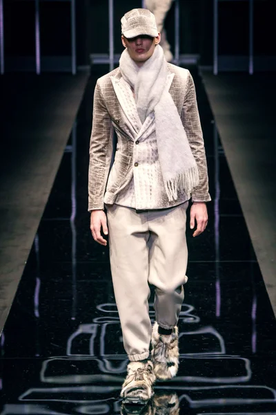 Look 105